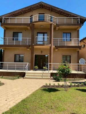 Vila de vanzare in Paulesti