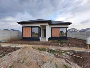 Casa Moderna 3 Camere, Finisaje Premium, Vidra, 10 min STV