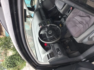 Vw Touran 1.6 fsi benzina+gpl - imagine 5 Vw Touran 1.6 fsi benzina+gpl - imagine 5