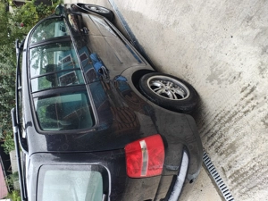 Vw Touran 1.6 fsi benzina+gpl - imagine 7 Vw Touran 1.6 fsi benzina+gpl - imagine 7