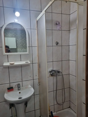 Închiriez garsonieră  - imagine 6