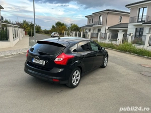 Ford Focus 1.6 i,105 cp,2011(benzina) - imagine 3