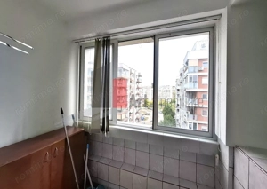 Gars. 31 mp, et 9/10, bloc reabilitat, instalații refăcute, mobilată și utilată - imagine 14