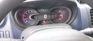 Opel Vivaro 2019 - Euro 6  - imagine 3