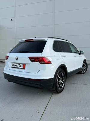 Volkswagen Tiguan 2.0 TDI DSG   150 CP  - imagine 4