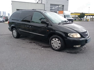 Utilitară 5 locuri Chrysler Grand Voyager 