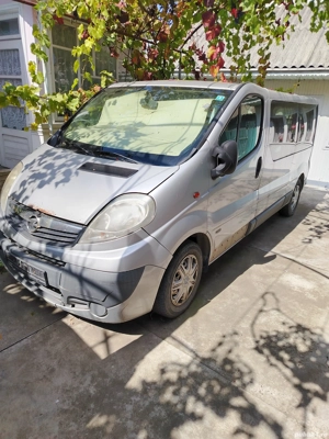 Opel vivaro 8+1
