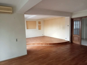 Casă mare cu potențial, 4 niveluri – investiția ideală în Galați! - imagine 16