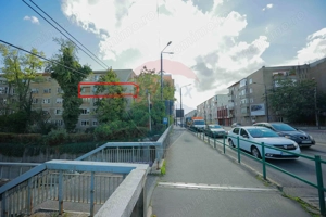 Apartament 3 camere, ultracentral, pod Decebal, et. 3, de vânzare