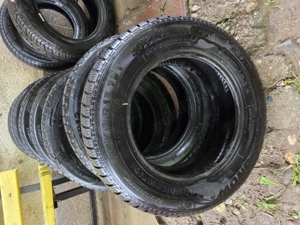 Cauciucuri de iarnă m+s în stare bună second și catalizator ford second  - imagine 6