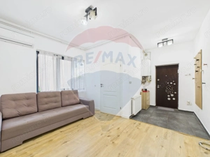 Casă / Vilă cocheta cu 3 camere - de vanzare - zona Basarab