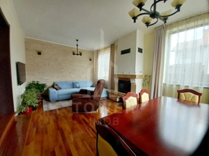 Proprietate deosebită de vânzare în Șelimbăr (zona Dracula) - imagine 2