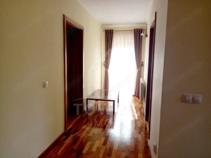 Proprietate deosebită de vânzare în Șelimbăr (zona Dracula) - imagine 5