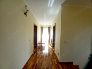 Proprietate deosebită de vânzare în Șelimbăr (zona Dracula) - imagine 12