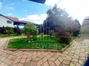 Proprietate deosebită de vânzare în Șelimbăr (zona Dracula) - imagine 9