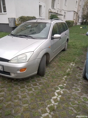 Ford Focus  - imagine 3 Ford Focus  - imagine 3