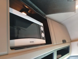 Mercedes Actros Giga Space  - imagine 3