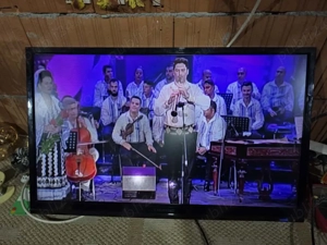 Dezmembrez tv Grundig 32vle434ba - imagine 2