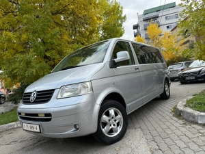 VW . Transporter T5 Mixt 6 locuri și marfa mod. Lung clima