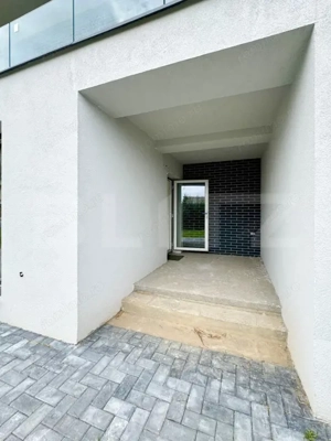 Casă semifinisată cu curte de 357 mp, 159,2 mp utili și priveliște superbă - imagine 5