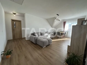 Apartament spatios si decomandat de vanzare parcare balcon Selimbar - imagine 5