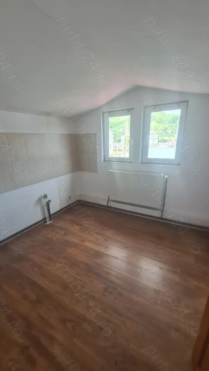 Clădire de vânzare în Zigoneni, comuna Băiculești, Județ Argeș. - imagine 5