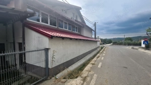 Clădire de vânzare în Zigoneni, comuna Băiculești, Județ Argeș. - imagine 16