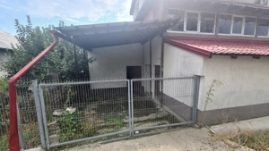 Clădire de vânzare în Zigoneni, comuna Băiculești, Județ Argeș. - imagine 18