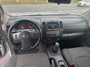 Nissan Navara D40 - autoutilitara 2.5 disel, 171 cp - imagine 3 Nissan Navara D40 - autoutilitara 2.5 disel, 171 cp - imagine 3
