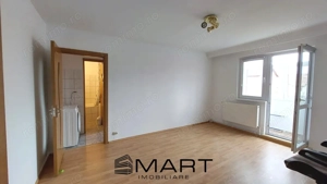 Apartament 2 camere renovat zona Vasile Aaron