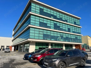De vânzare   Clădire modernă de birouri în zona de Est a Bucurestiului