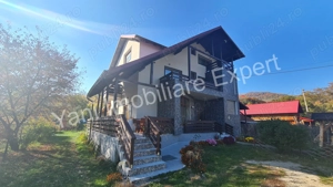 Pensiune   casă de vacanță, de vânzare pe Transfăgărășan. - imagine 2