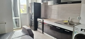 Închiriez garsoniera zona metrou 