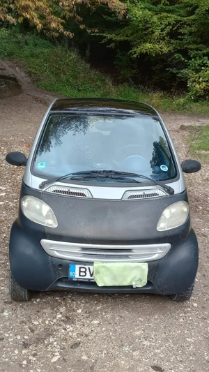 Smart for two cu consul foarte mic