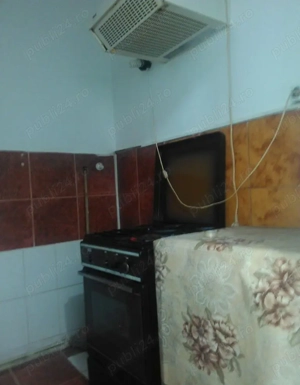 Camera de camin mobilata utilata,AC, Bularga-Granit Center - imagine 5