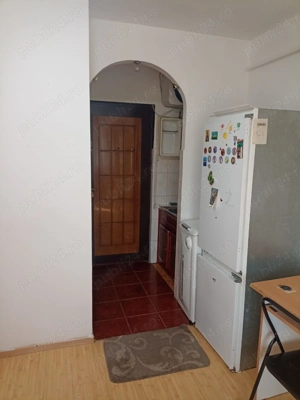 Camera de camin mobilata utilata,AC, Bularga-Granit Center - imagine 4