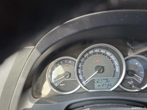 Toyota auris 1.6 benzina  - imagine 6