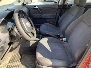 VW Polo 1.4 75 CP - masina perfecta pentru incepatori - imagine 8