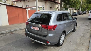 Mitsubishi Outlander, 2.2 diesel, 150 cp, 2016, 4x4 - imagine 6