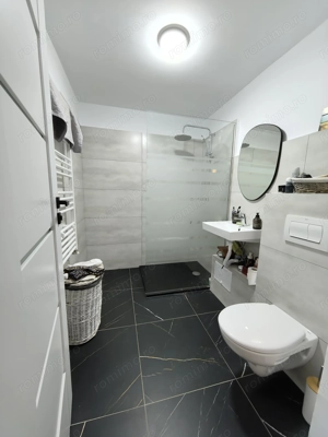 Mobilat si Utilat. Spatios. Decomandat. Centrala proprie. - imagine 7