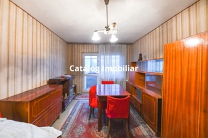 Apartament 2 camere | Intre Lacuri | De renovat!  - imagine 2