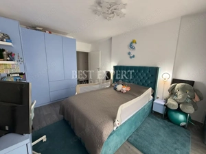 Apartament 5 camere mobilat, utilat si cu Parcare acoperita/Geam Baie - imagine 18