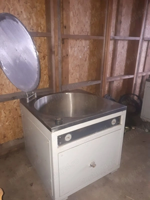 Oala electrica industriala capacitate 200 litri