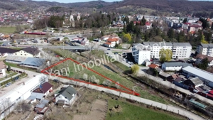 Teren de vânzare în Curtea de Argeș, zona Ultracentrală, vizavi de  Mănăstirea Curtea de Argeș.