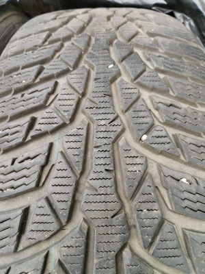 Vând 2 anvelope de iarnă Nokian WR D4 - imagine 3