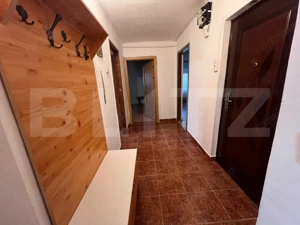 Apartament 3 camere, 77 mp, Craiovita Noua zona Rocada - imagine 9