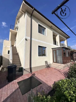 Casa spatioasa cu 8 dormitoare - imagine 4