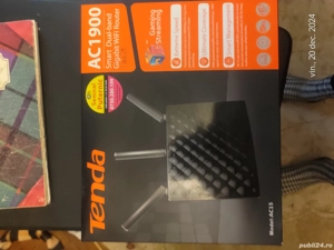 Vînd router wireless 