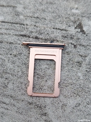 Vând Apple iPhone 8 Gold de 256GB, fără iCloud dar blocat [poze reale] - imagine 3