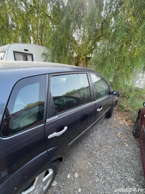 Ford Fiesta - imagine 5